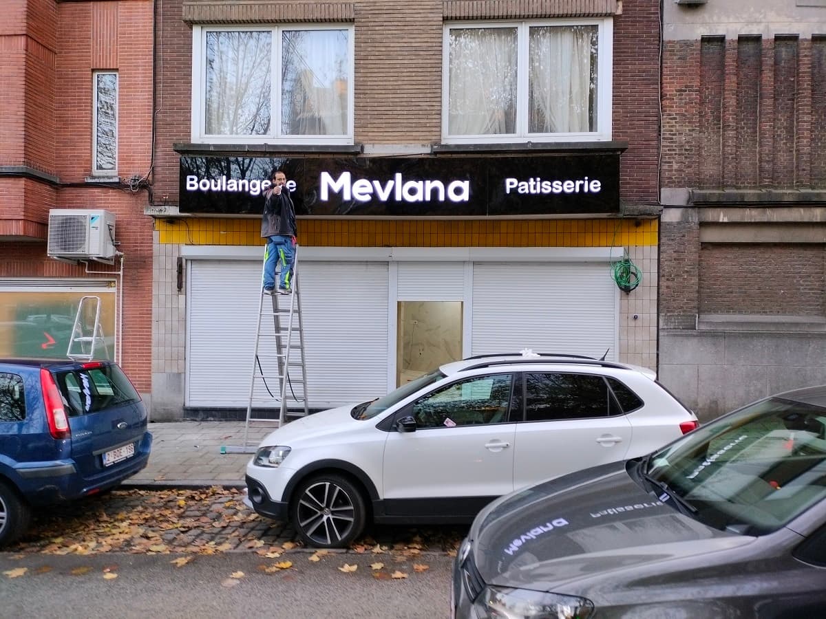 Enseignes & vitrines visuel 18