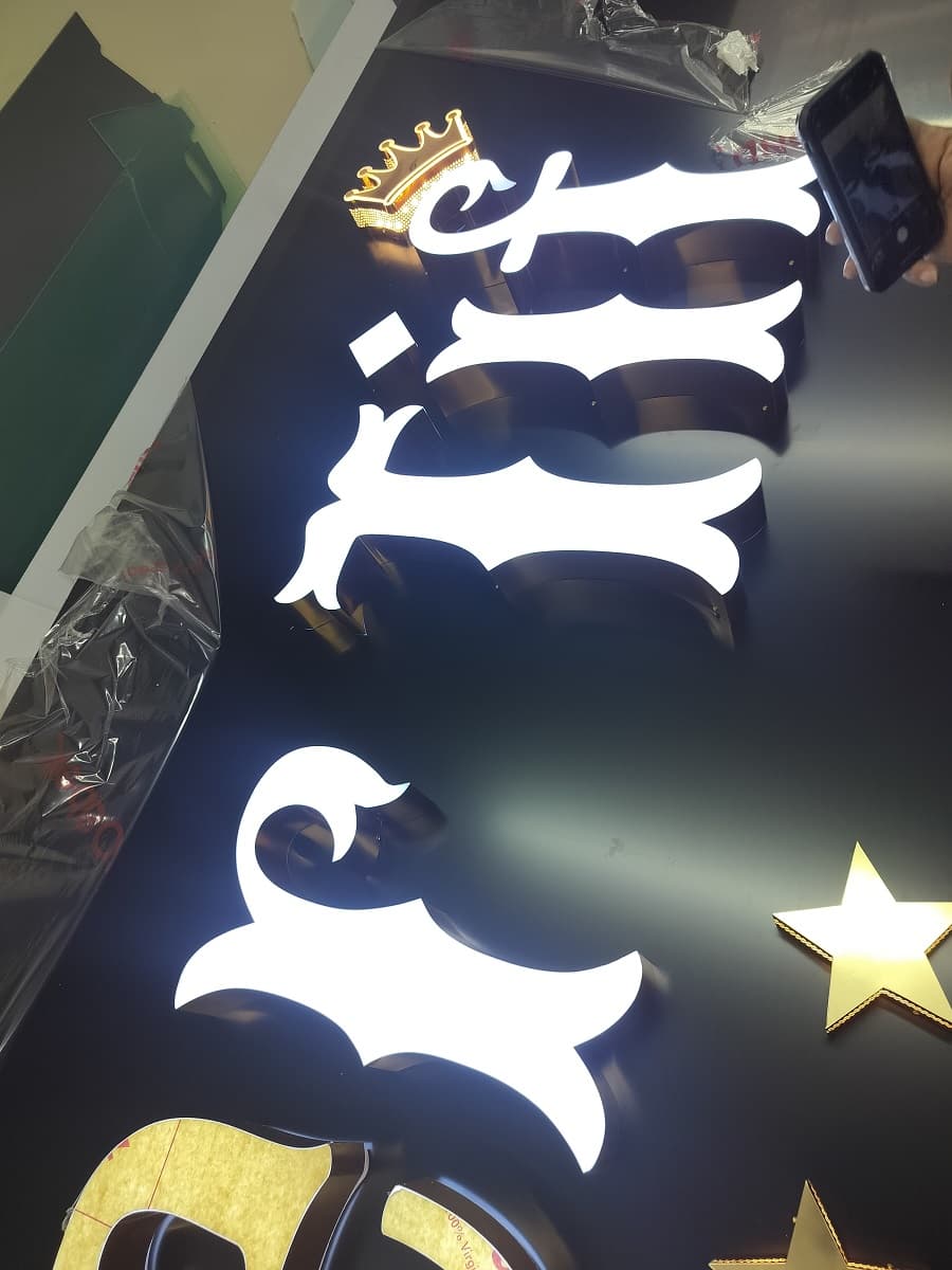 Enseignes & vitrines visuel 26